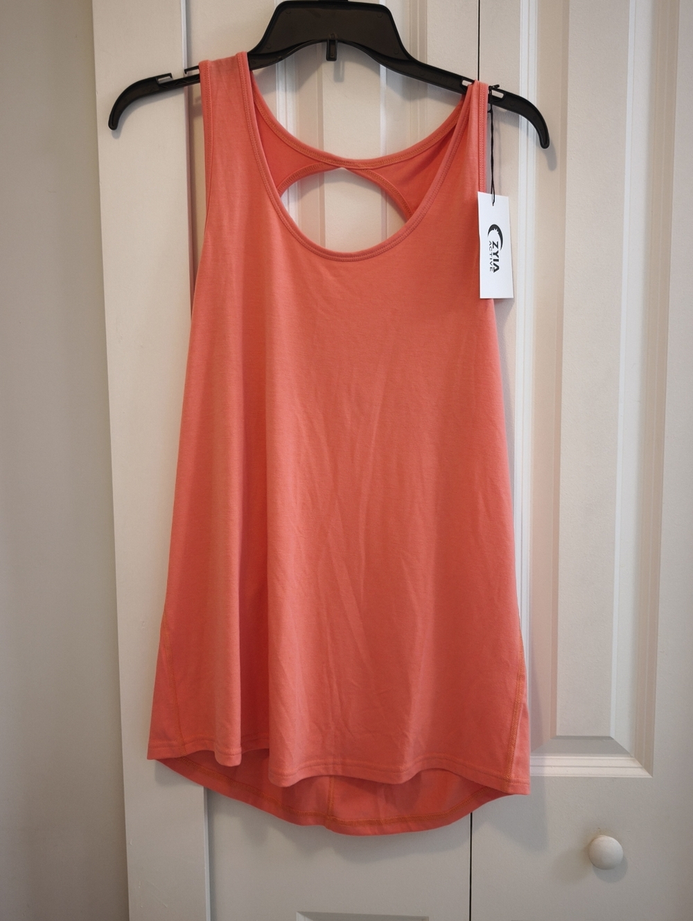 NEW ZYIA Coral/Flamingo Twist Tank NWT
